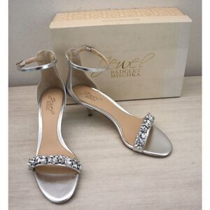Jewel Badgley Mischka Women's Sz 8.5 Silver Dash Embellished Heel Sandals